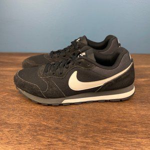 Nike MD Runner 2 Retro Sneaker Men's Size 8.5